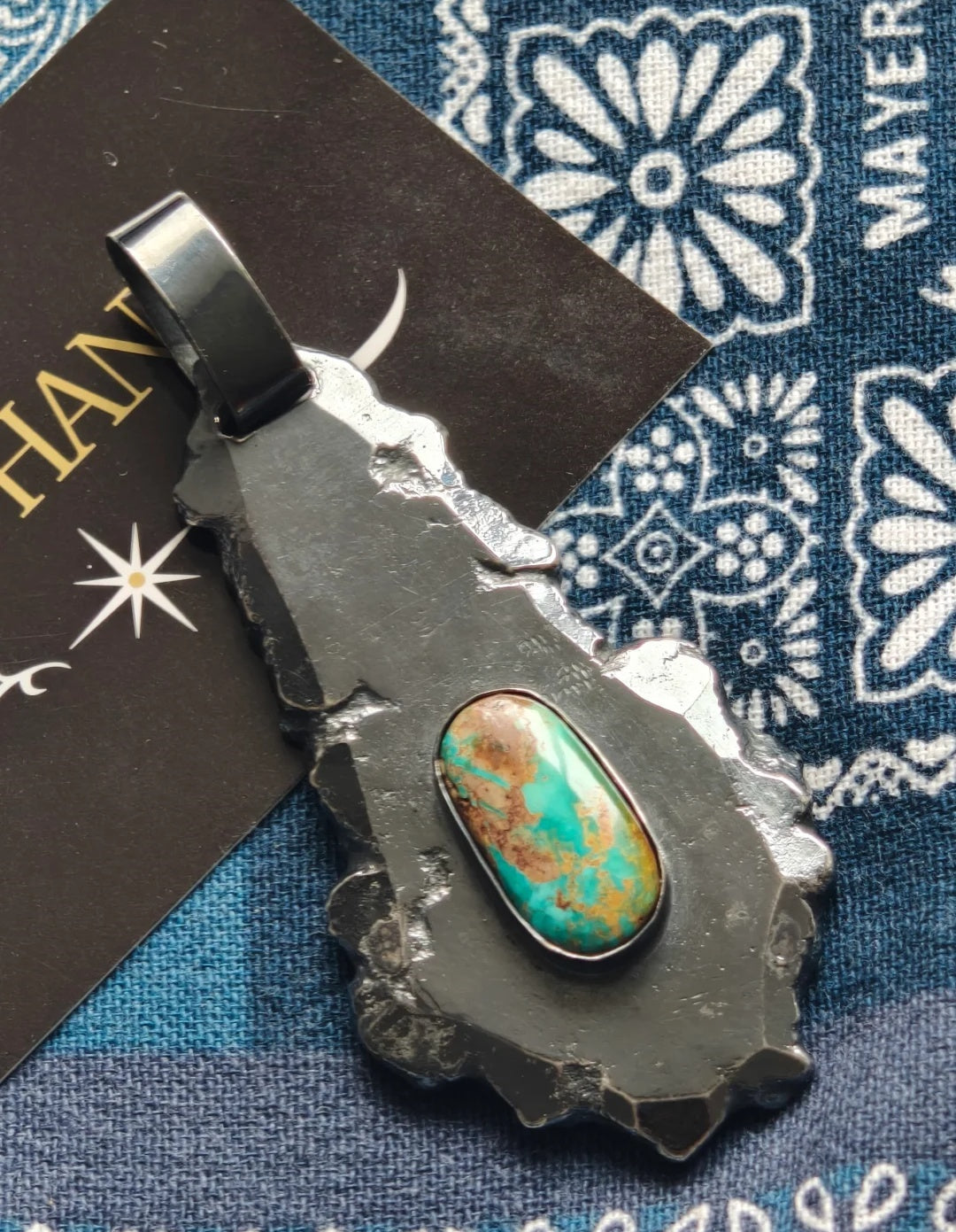 Handmade turquoise silver cake pendant with pure silver and silver decoration